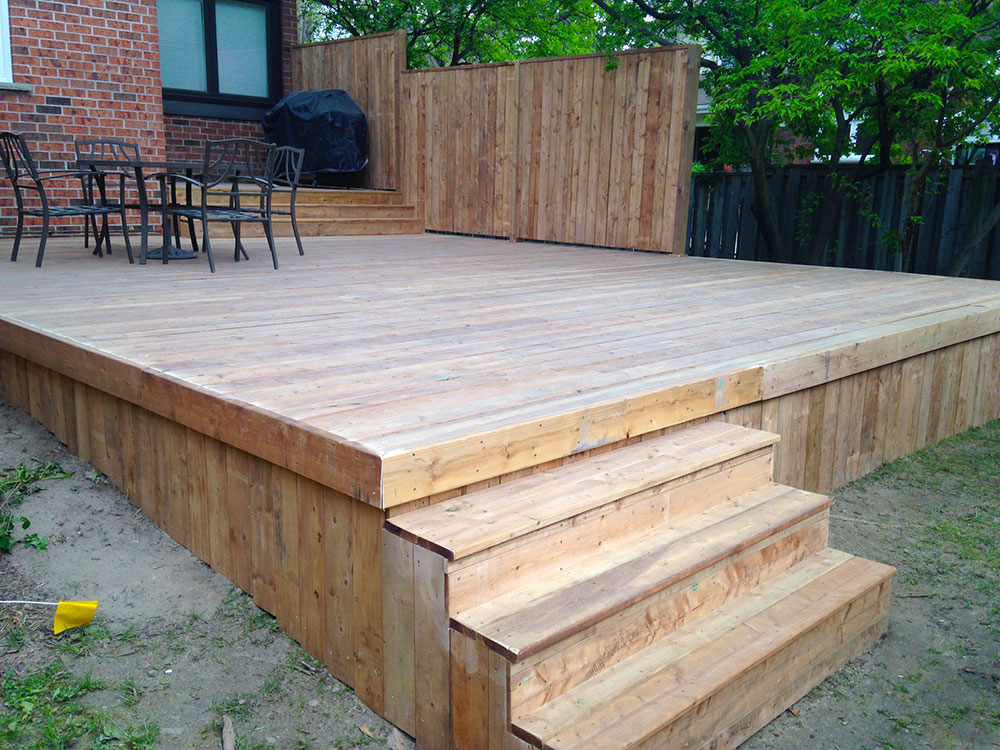 Multi-level wood patio design